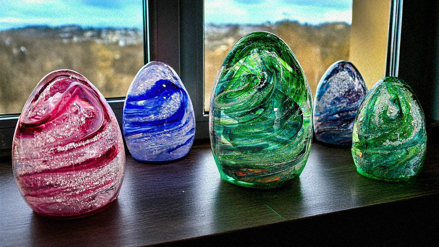 Stuart Wiltshire Glass Paperweights