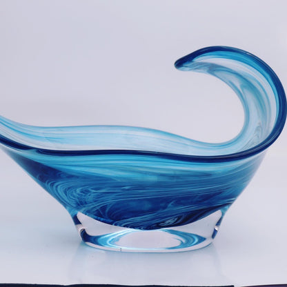 Glass wave sculpture